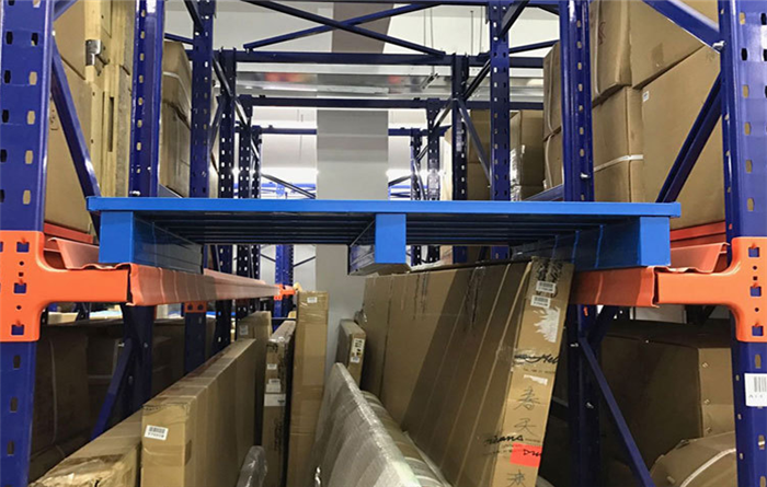 倉(cāng)儲(chǔ)鐵托盤(pán)廠(chǎng)家